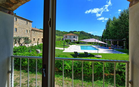 Accommodation Borgo Ariano 19: Scenic View