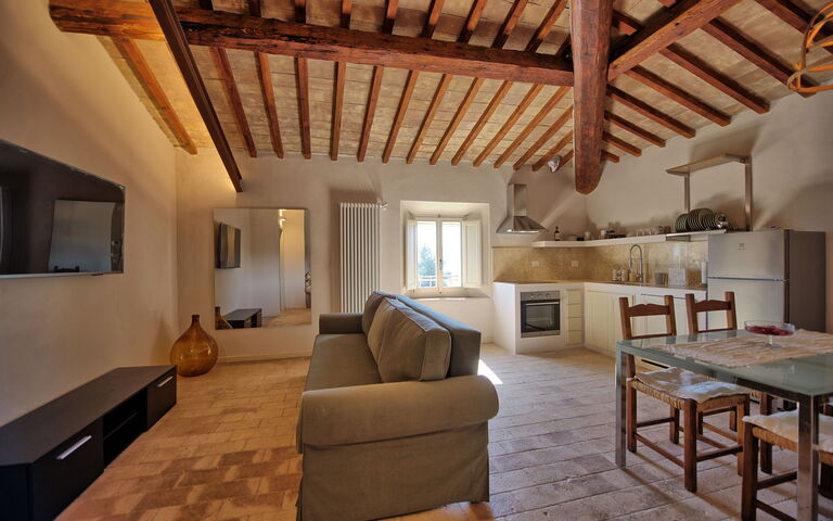 Accommodation Borgo Ariano 7: Dining Room, Kitchen, Living Room