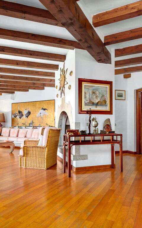 Villa Silenis: Living Room