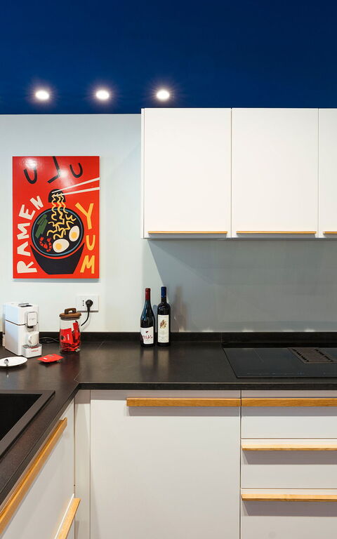 Monumento Apartament: Kitchen