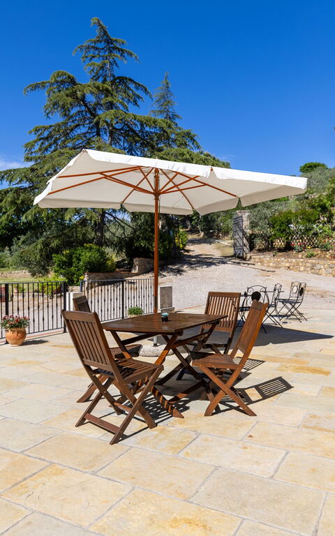 Tenuta Macericca: Balcony / Terrace / Patio, Building Exterior, Outdoor