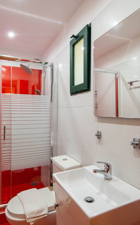 Villa Nikolas: Bathroom