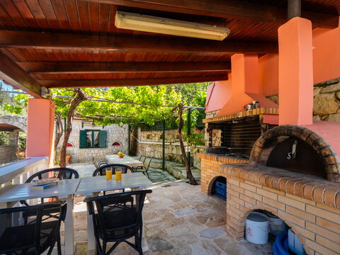 Villa Nikolas