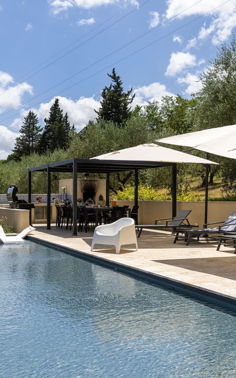 Villa Silvia: Building Exterior, Pool