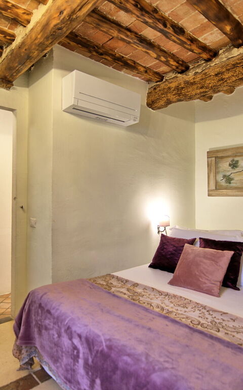 Villa Lonciano - 2026: Bedroom