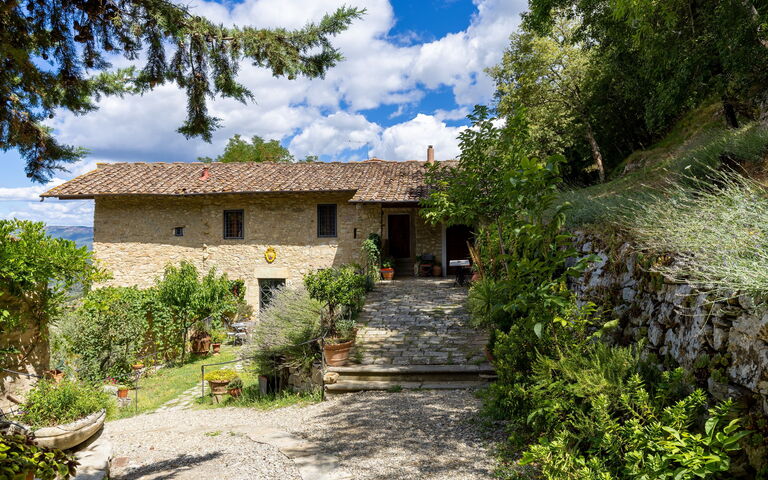 Villa Lonciano - 2026: Building Exterior, Main Entrance, Outdoor