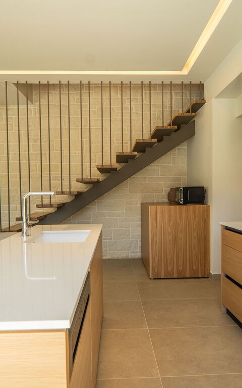 Villa Zen Hera: Kitchen