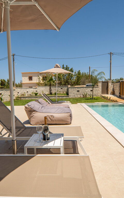 Villa Zen Hera: Building Exterior, Outdoor, Pool