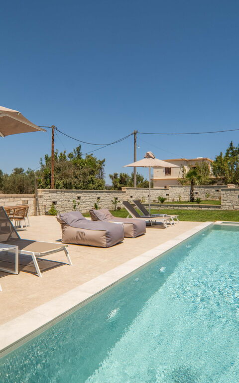 Villa Zen Hera: Building Exterior, Outdoor, Pool