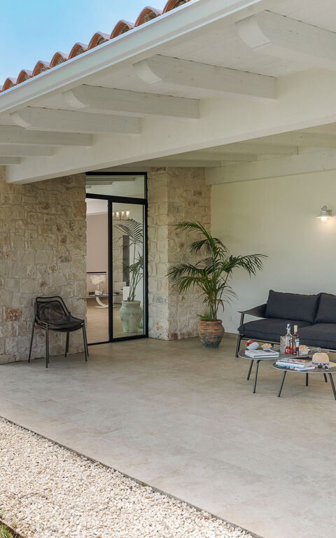 Netina Domus: Outdoor