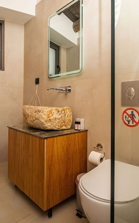 Villa Platon: Bathroom