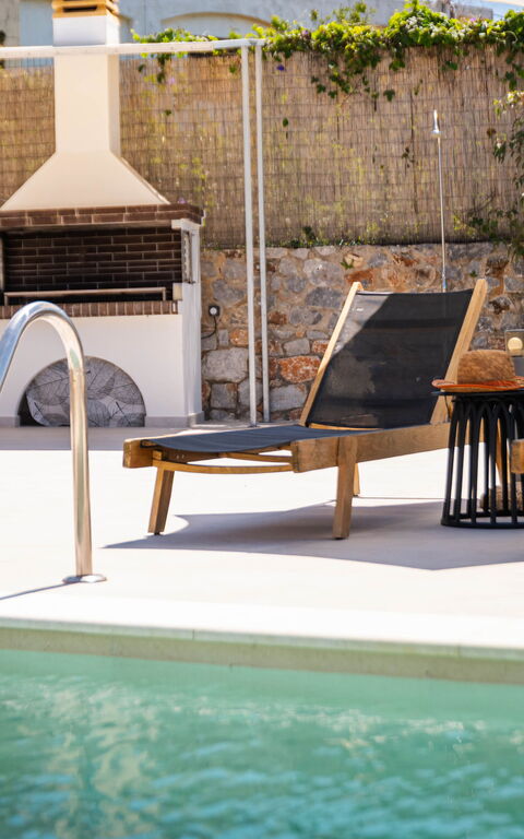 Villa Platon: Outdoor, Pool