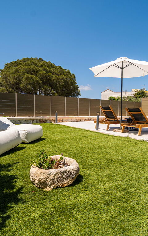 Villa Platon: Garden, Outdoor