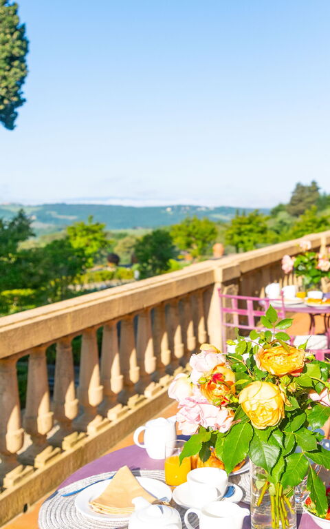 Villa Tenuta Casenuove: Balcony / Terrace / Patio, Building Exterior, Outdoor, Scenic View