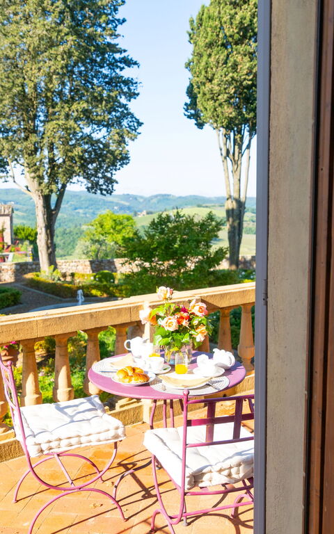 Villa Tenuta Casenuove: Balcony / Terrace / Patio