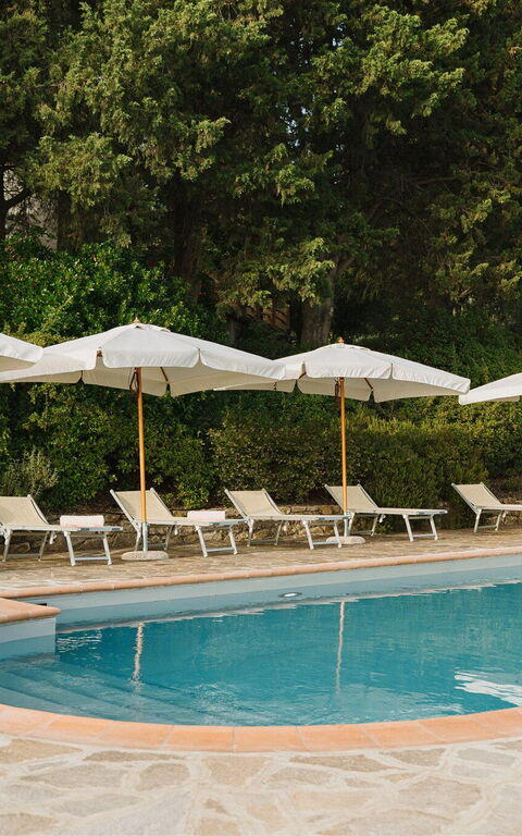 Podere Lupinati: Building Exterior, Outdoor, Pool