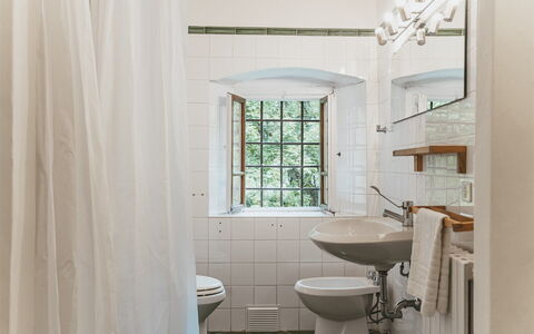 Accommodation Villa: Bathroom