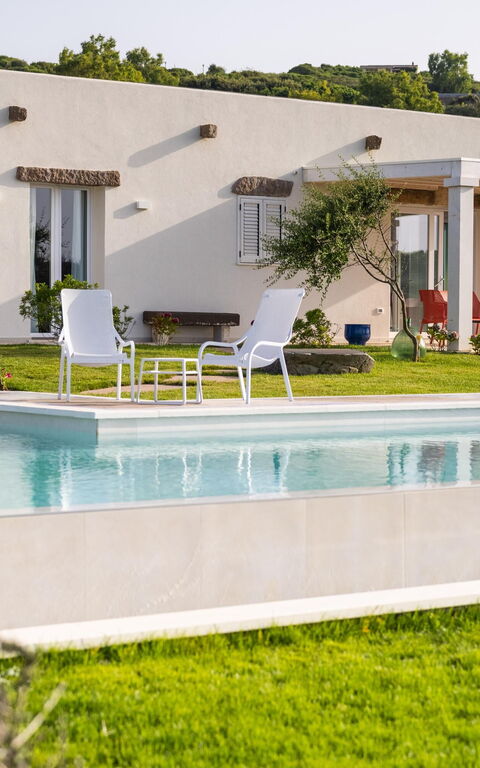 Villa Fior D'acqua: Building Exterior, Garden, Outdoor, Pool