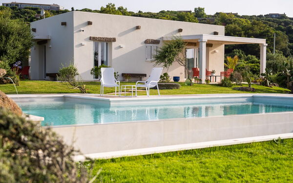 Villa Fior D'Acqua: Building Exterior, Garden, Outdoor, Pool