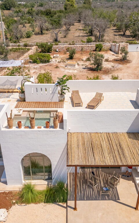 Villa Perla Del Sud: Balcony / Terrace / Patio, Building Exterior, Outdoor, Scenic View