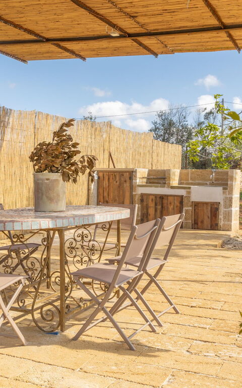 Villa Perla Del Sud: Balcony / Terrace / Patio, Building Exterior, Outdoor