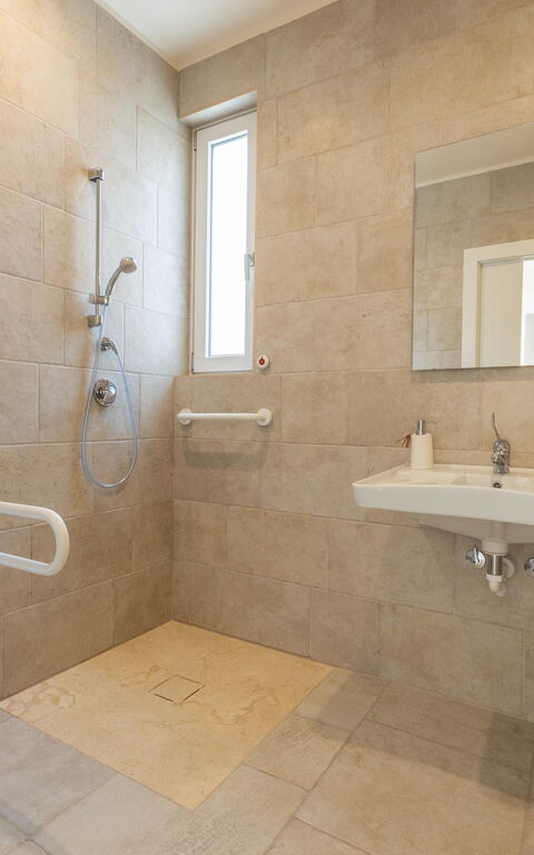 Villa Regina Sul Mare: Bathroom