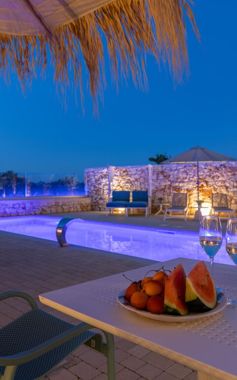 Villa Regina Sul Mare: Building Exterior, Outdoor, Pool