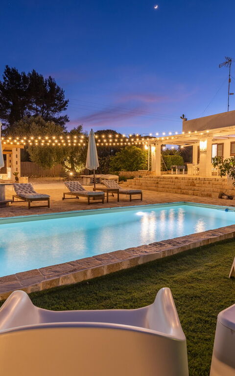 Villa Lampu Di Luce: Building Exterior, Garden, Outdoor, Pool