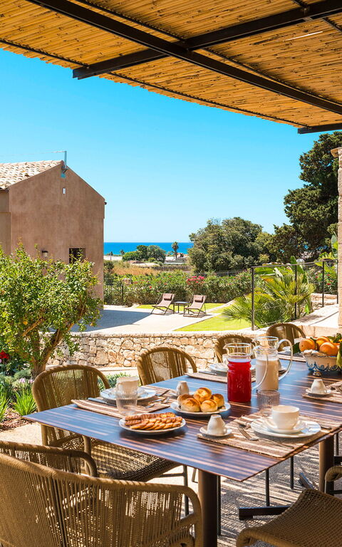 Dimora Spinazzella: Balcony / Terrace / Patio, Building Exterior, Outdoor, Scenic View