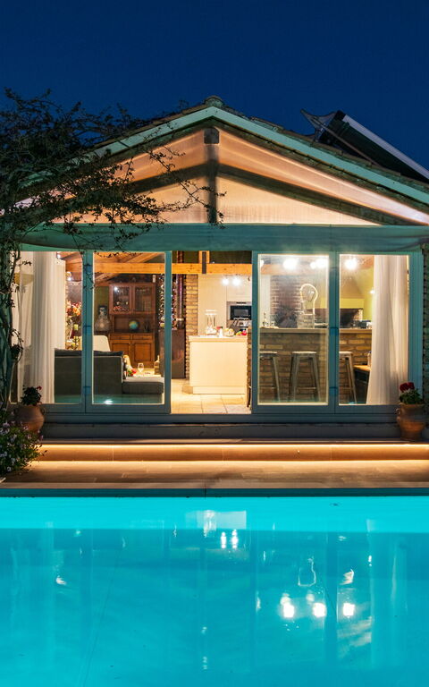 Villa Irida: Outdoor, Pool