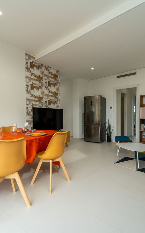 Villa Pizzolungo: Dining Room, Living Room