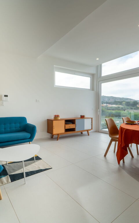 Villa Pizzolungo: Dining Room, Living Room