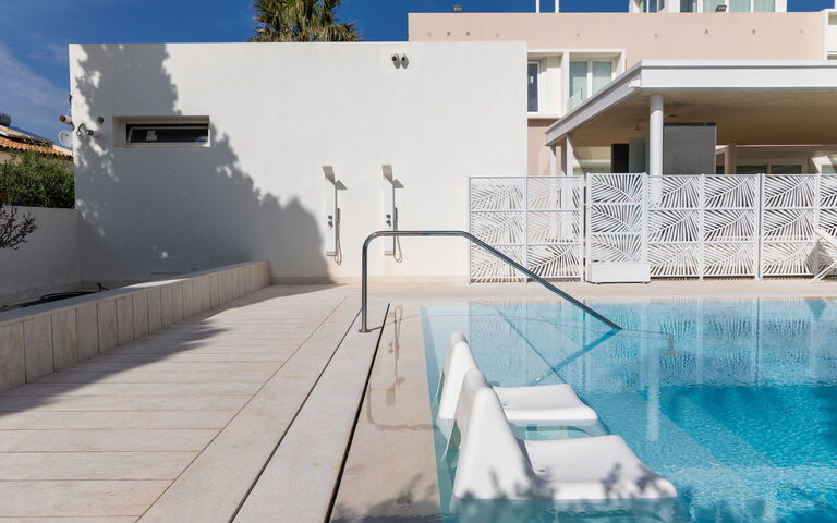 Villa Pizzolungo: Pool