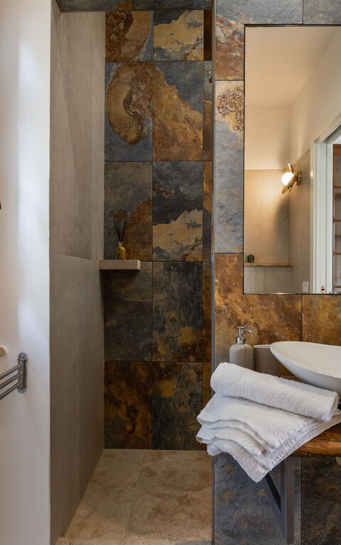 Villa Anna: Bathroom