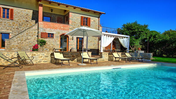 Villa Anna: Building Exterior, Outdoor, Pool