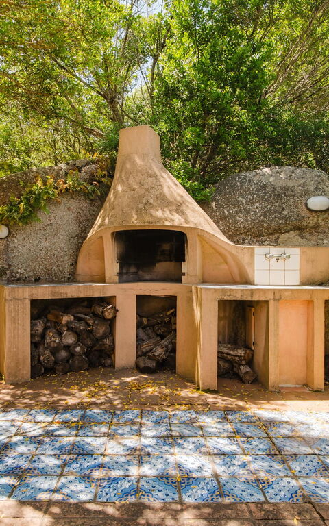 Villa Cala Serena: Balcony / Terrace / Patio, Building Exterior, Outdoor