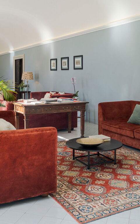 Domus Olivae: Living Room