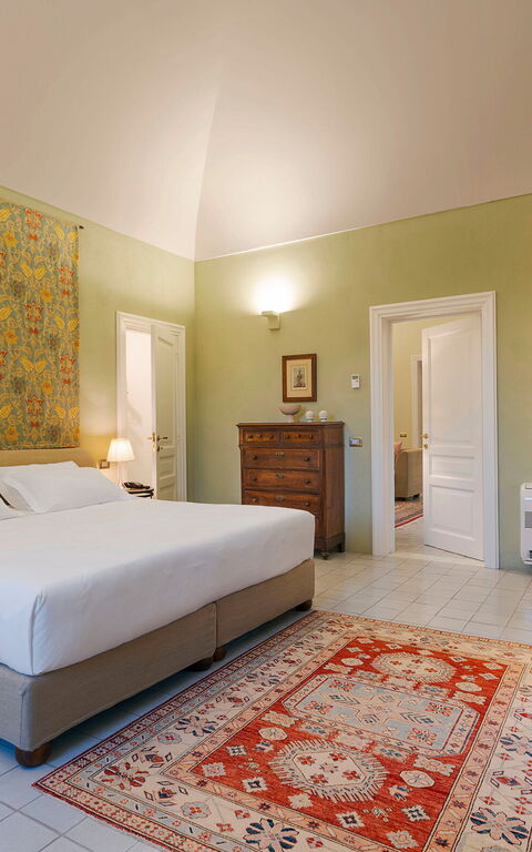 Domus Olivae: Bathroom, Bedroom