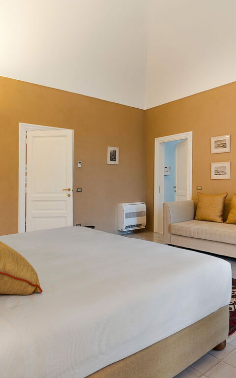 Domus Olivae: Bathroom, Bedroom