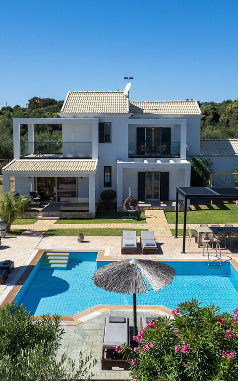 Villa Carreta: Building Exterior, Garden, Outdoor, Pool