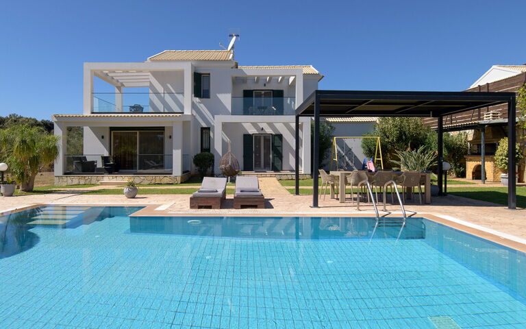 Villa Carreta: Building Exterior, Outdoor, Pool