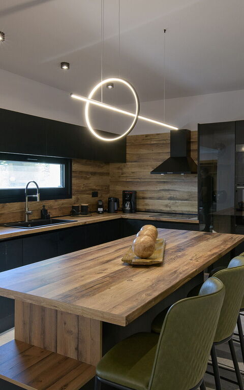 Villa Melitti: Dining Room, Kitchen