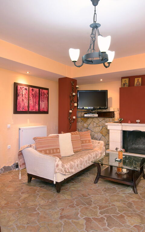 Doctor'S House: Living Room