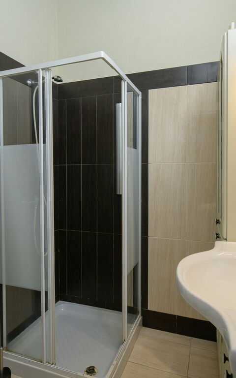 Doctor'S House: Bathroom