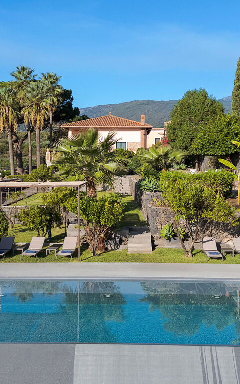 Villa Agrume: Building Exterior, Outdoor