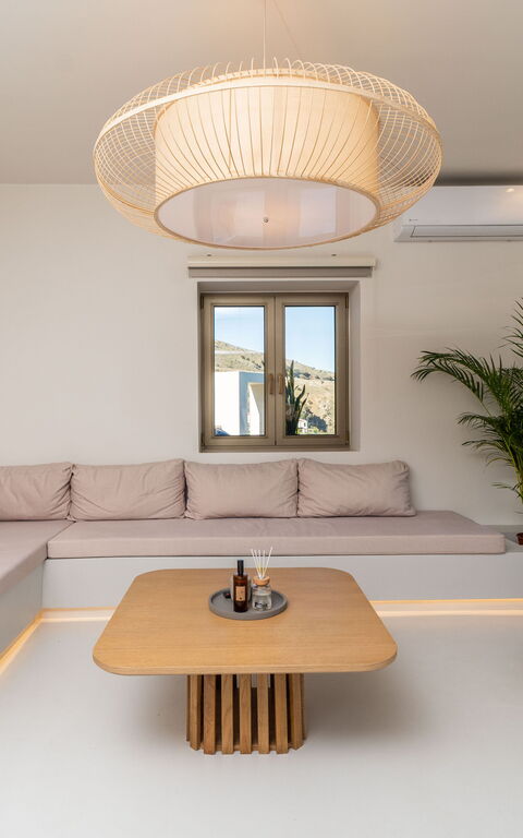 Lofos Horizon Villa: Living Room