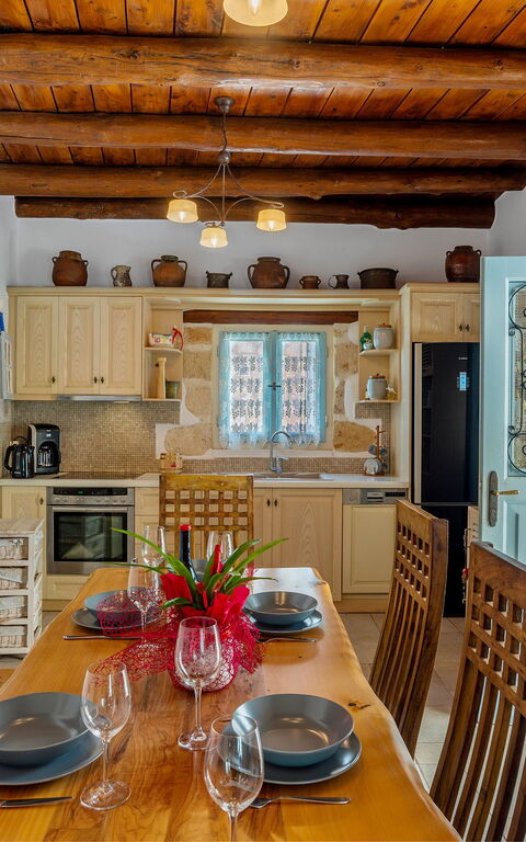 Villa Cava: Dining Room, Kitchen