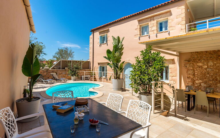 Villa Cava: Building Exterior, Outdoor, Pool