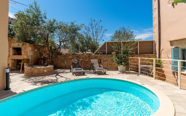 Villa Cava: Building Exterior, Outdoor, Pool