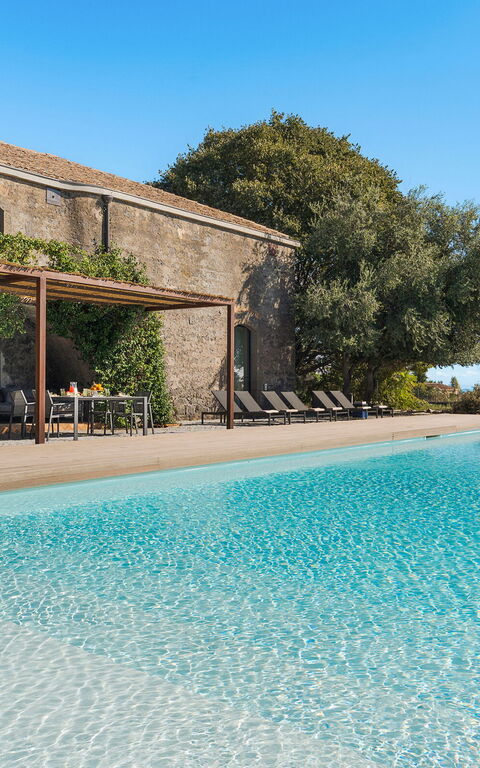 Muna Retreat: Building Exterior, Outdoor, Pool